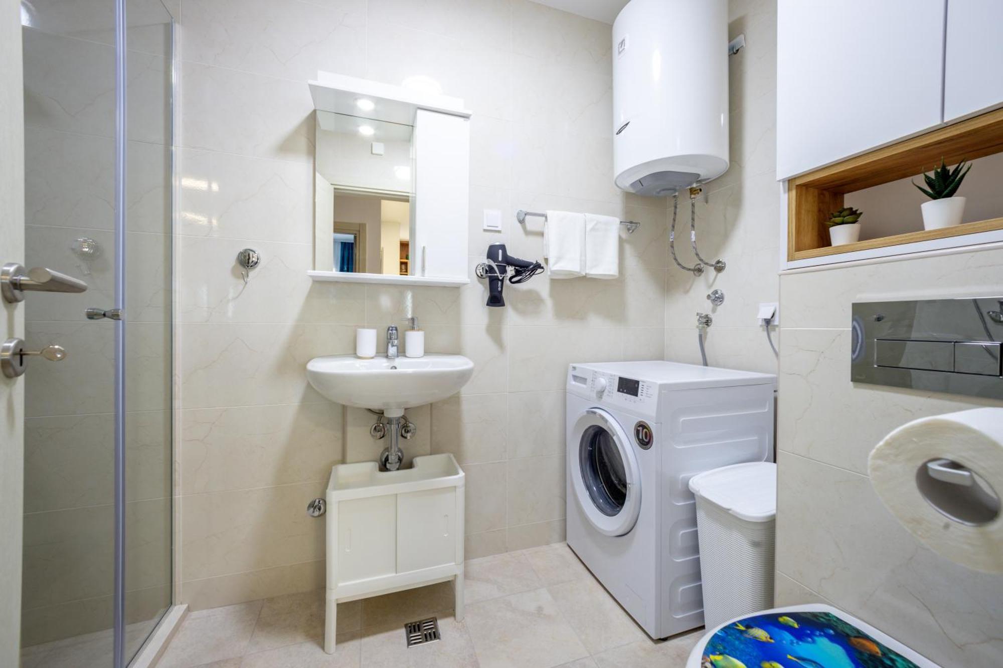 Two Bedroom Mali Princ Daire *
