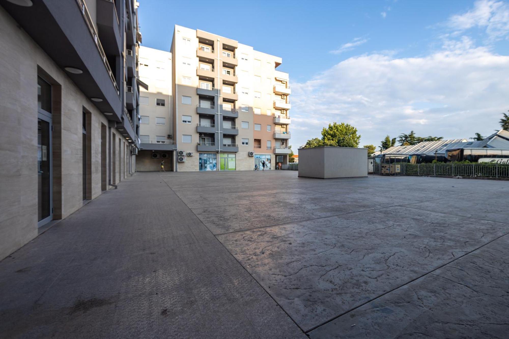 Two Bedroom Mali Princ Daire